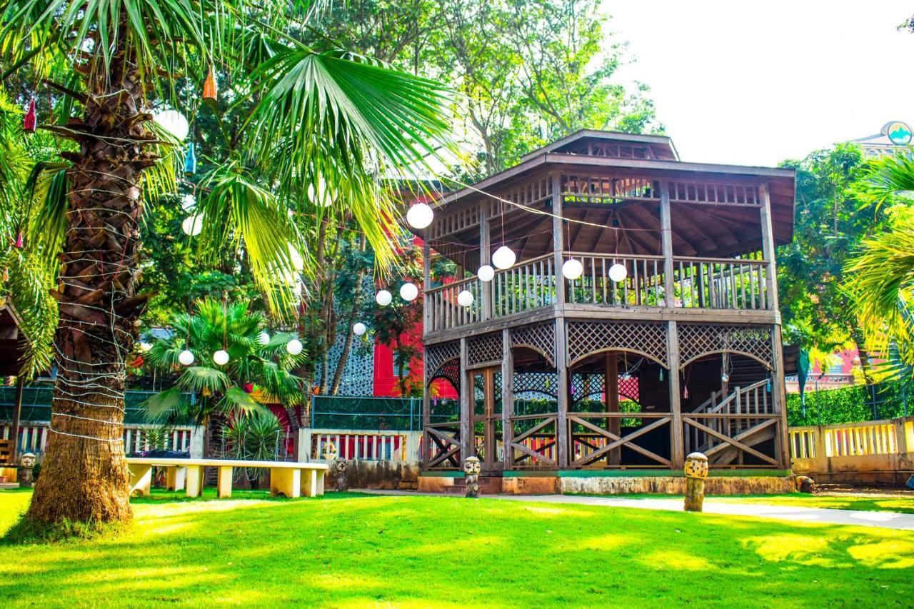 Monteria Resort Chauk エクステリア 写真