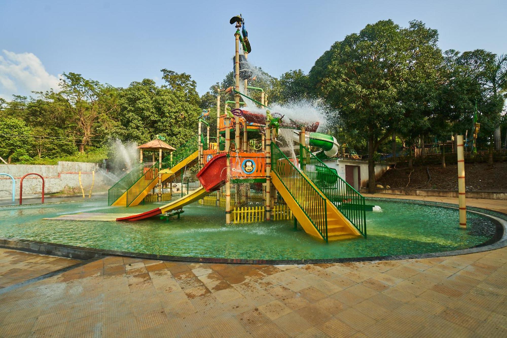 Monteria Resort Chauk エクステリア 写真